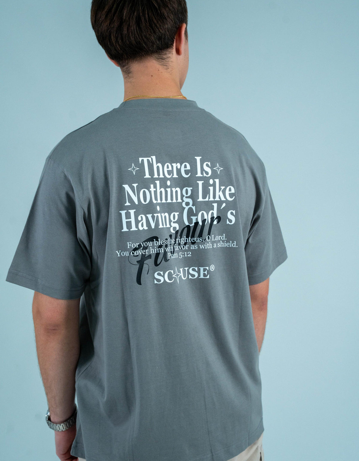 Camiseta gris plomo FAVOUR ( disponible en tienda física )