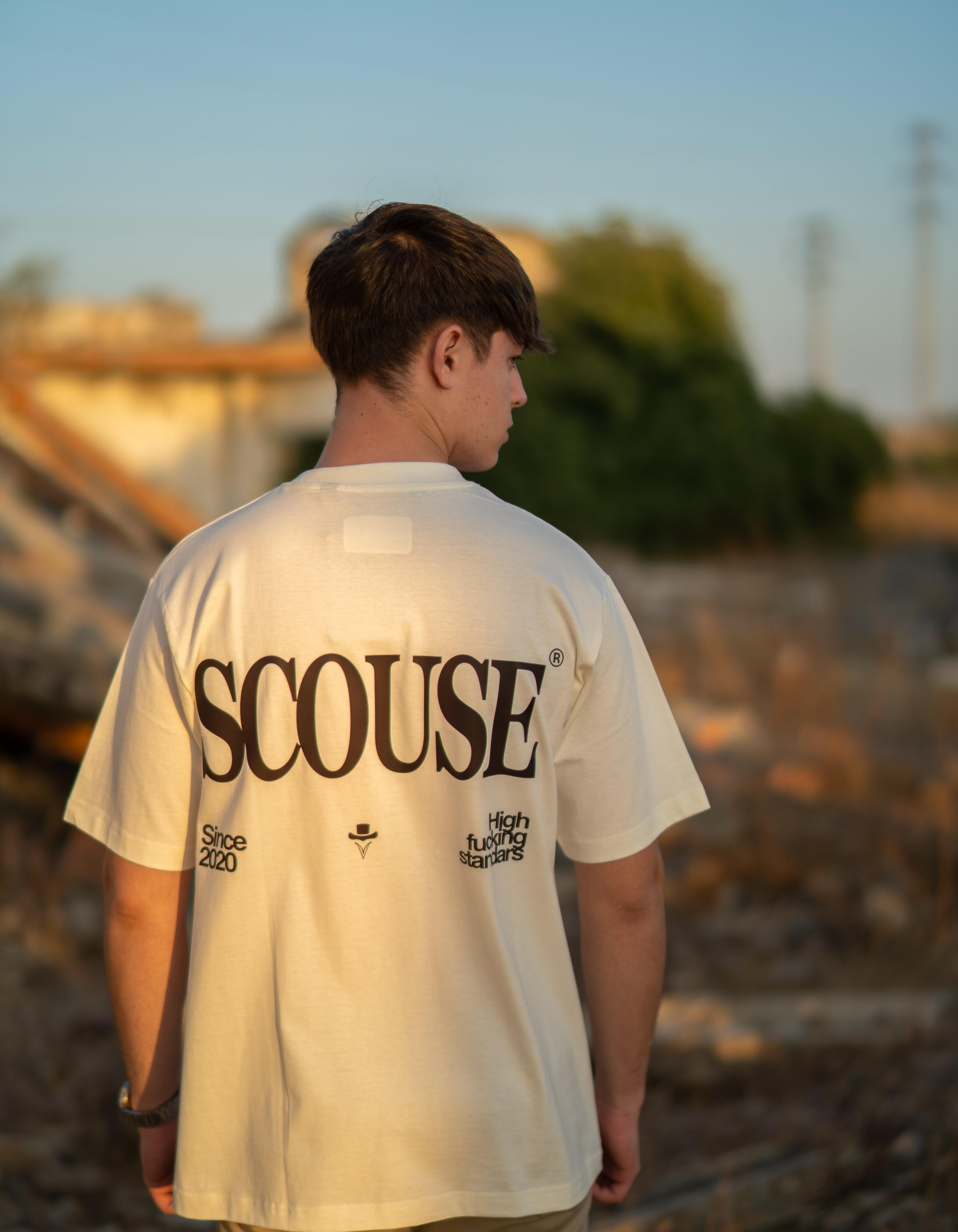 CAMISETA  CORPORATIVA® BLANCO ROTO